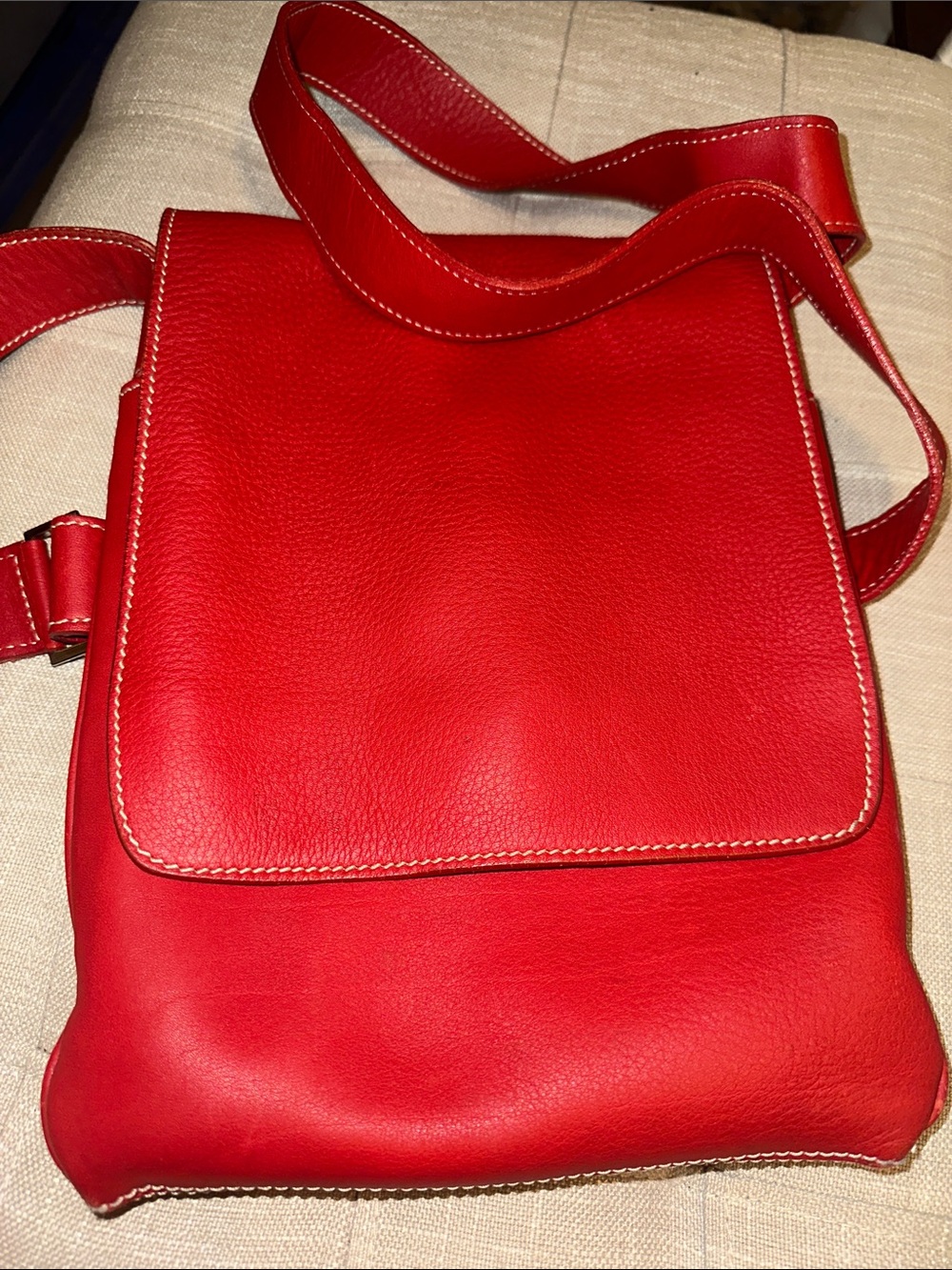 Peruzzi Italian Leather crossbody bag purse from Florence, red exterior EUC